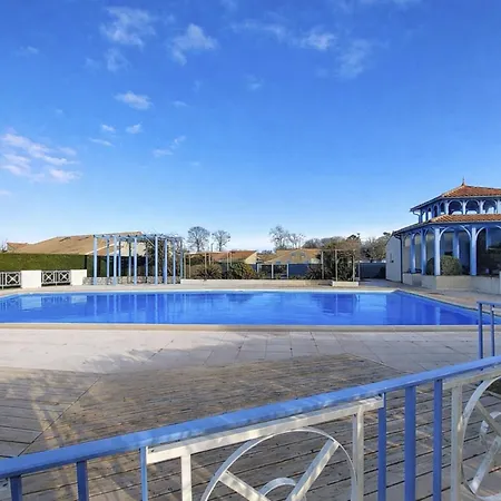 Le Clos Des Chenes-2 By Interhome *