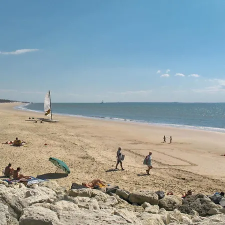 Dom wakacyjny Le Clos Des Chenes-2 By Interhome Les Mathes